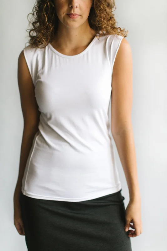 Modest Basic Layering Tank