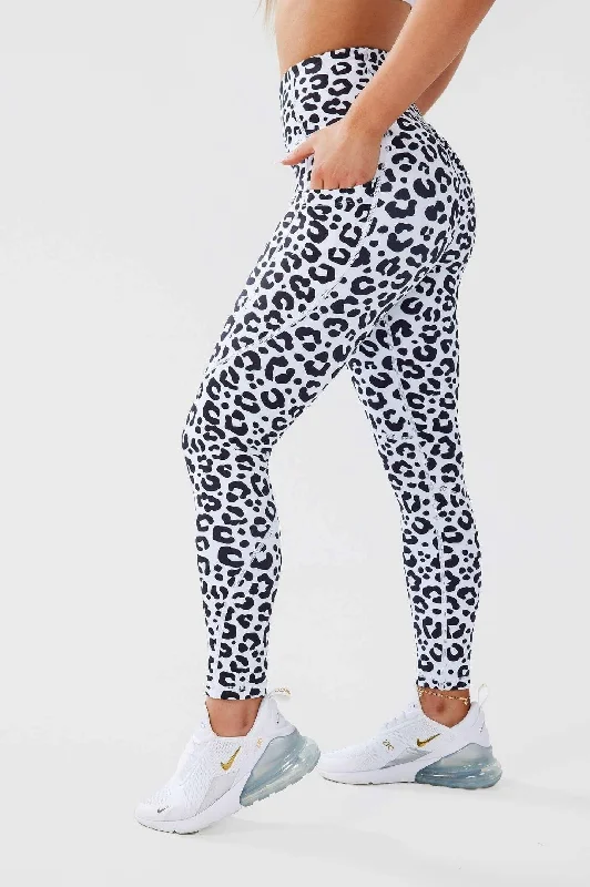 LUXE SCRUNCH BUM POCKET LEGGINGS - LEOPARD