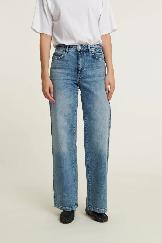 Enya Jeans - Stone washed denim